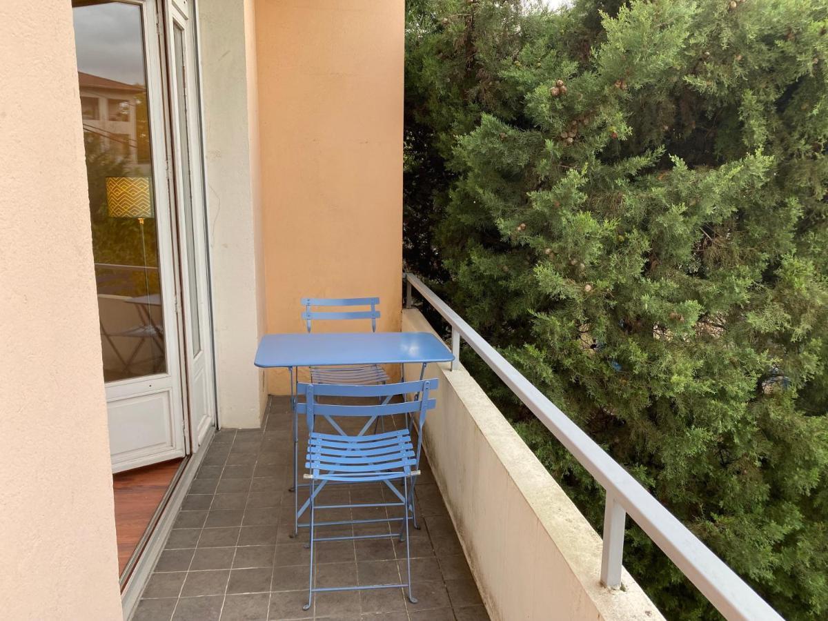 Le Balcon De Jules - Charmant Pied-A-Terre - Parking Possible Pour Vehicule De Moins De 4,40 M De Long Lejlighed Lyon Eksteriør billede