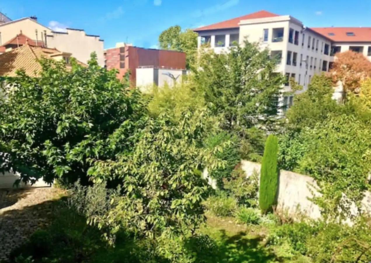 Le Balcon De Jules - Charmant Pied-A-Terre - Parking Possible Pour Vehicule De Moins De 4,40 M De Long Lejlighed Lyon Eksteriør billede